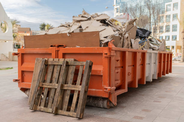 Best Commercial Cleanout Services  in Kensington, CT